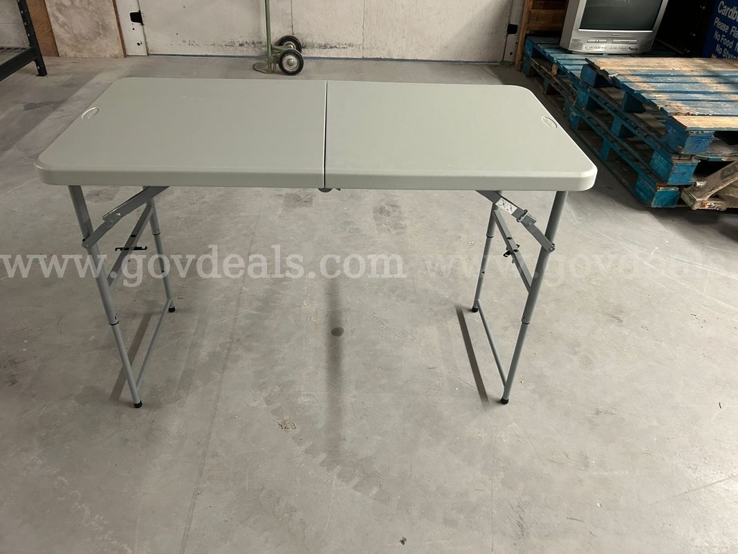 Adjustable Office star Table with folding legs