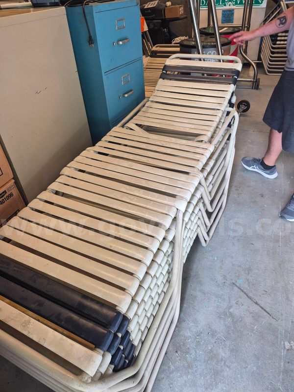 Vinyl Strap Commercial Pool Chaise Lounge (33 each)
