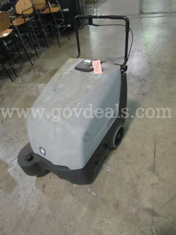 Nilfisk-Advance Floor Sweeper