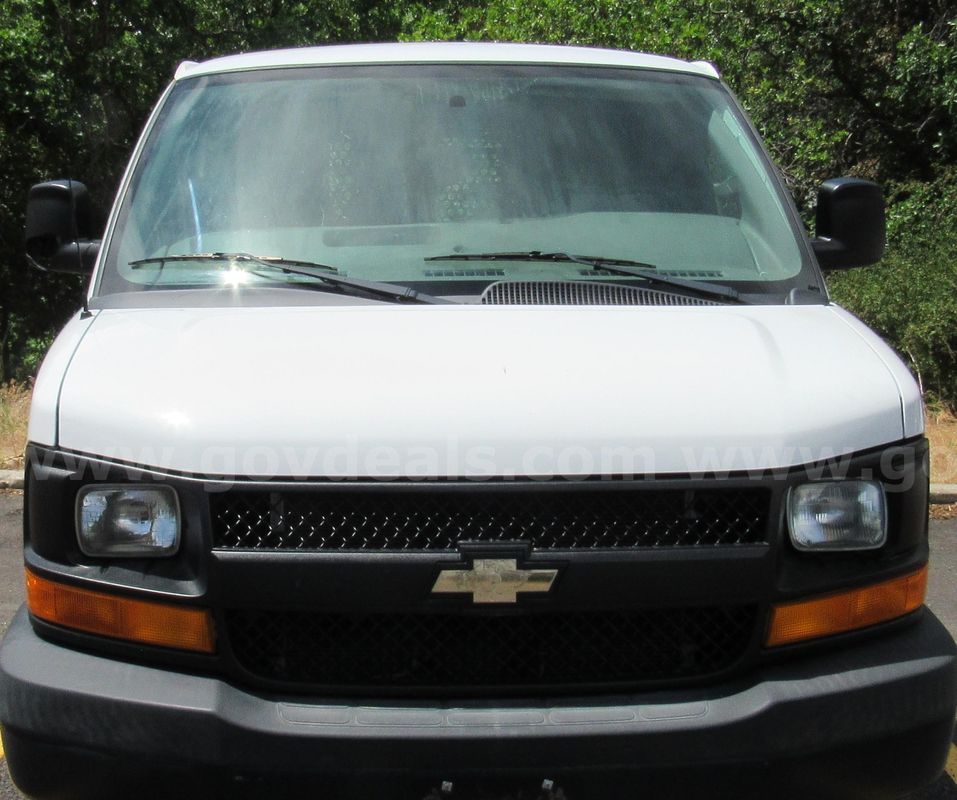 2017 Chevrolet Express U3486 - VO5106