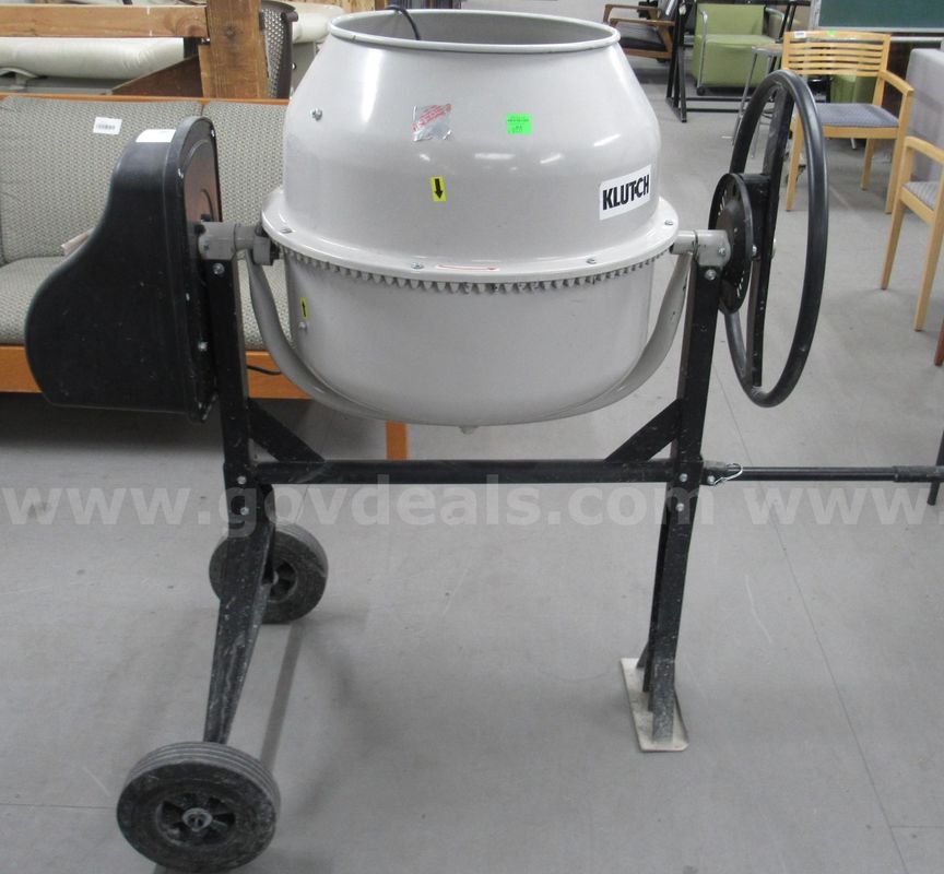 Klutch Cement Mixer U3566