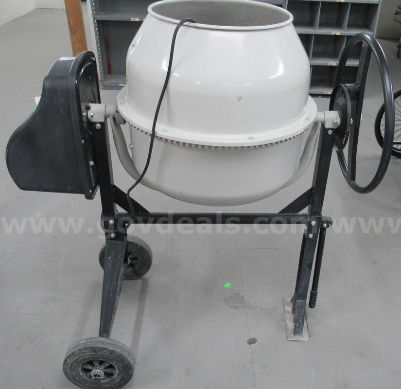 Klutch Cement Mixer U3568