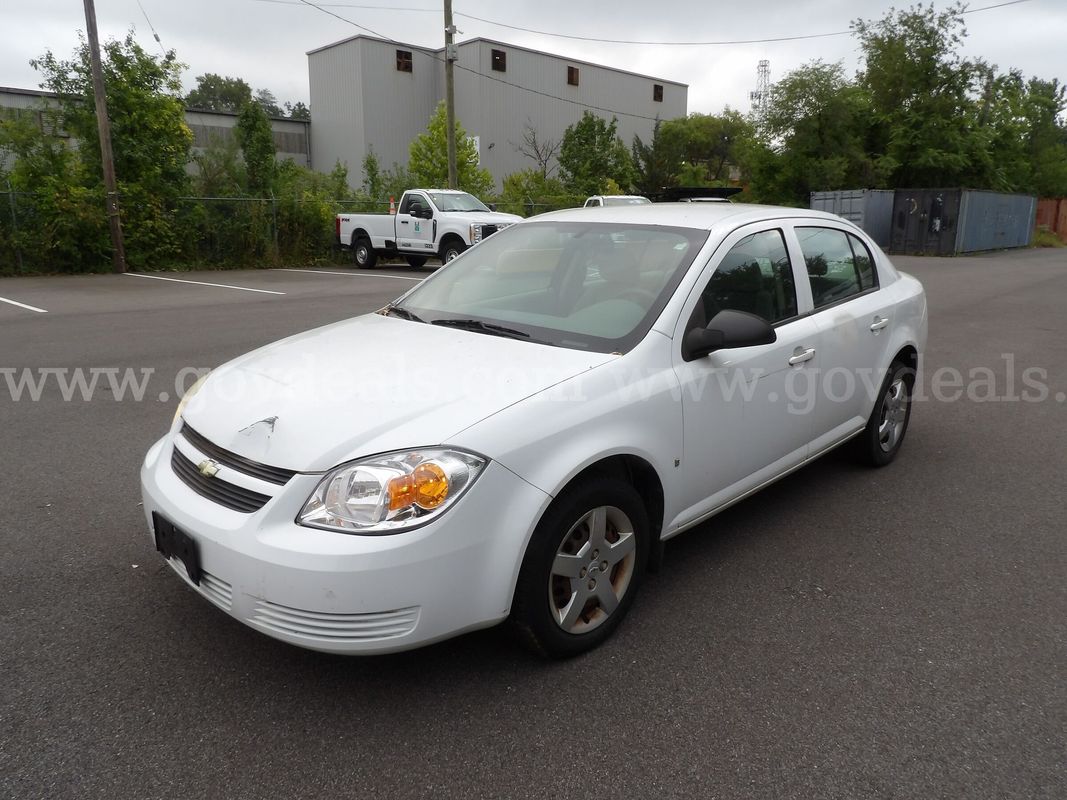 2007 Chevrolet Cobalt LS (Low Miles)