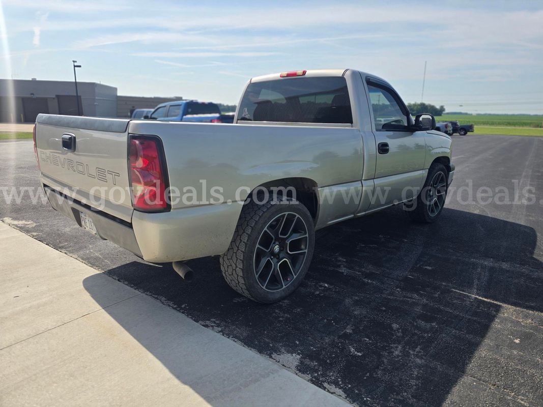 2006 Chevrolet Silverado 800