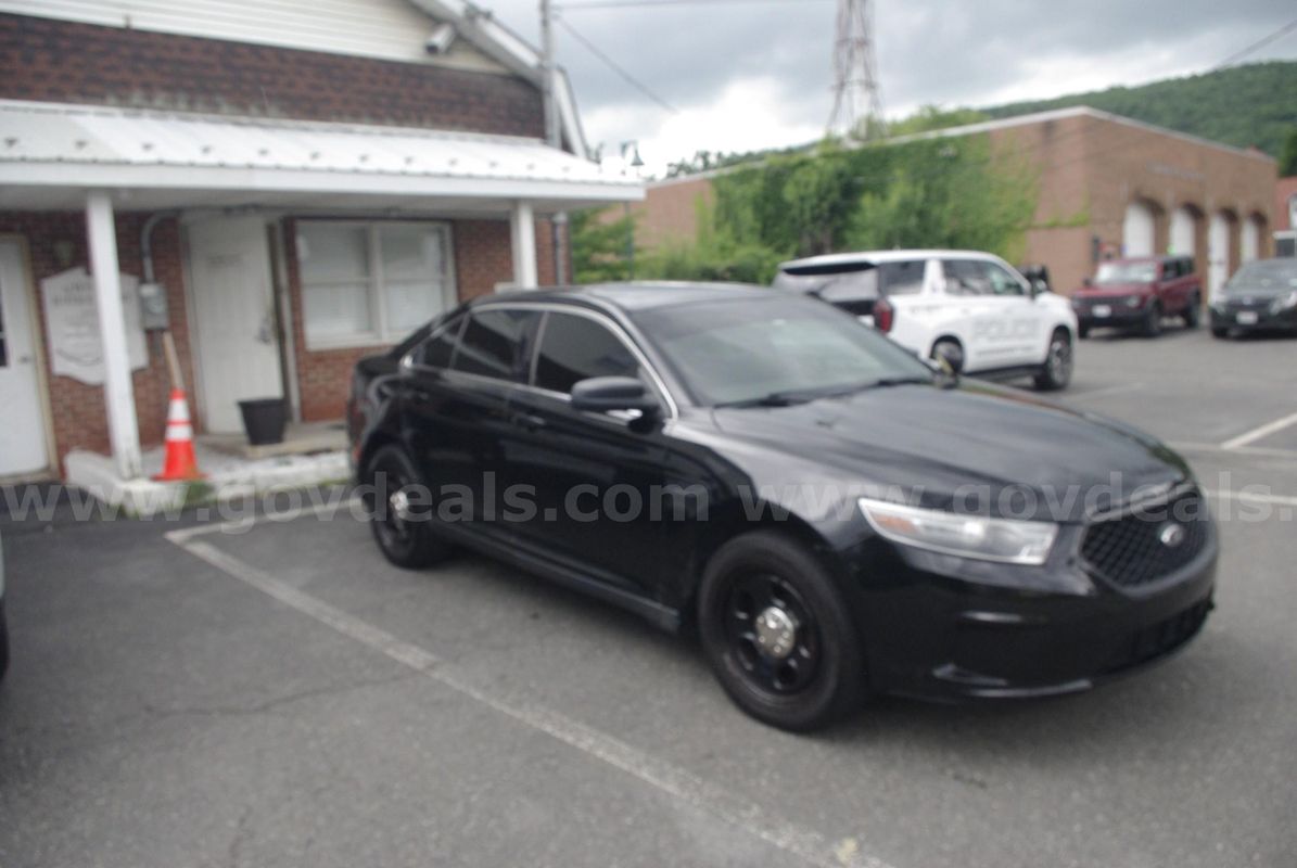 2014 Ford Taurus