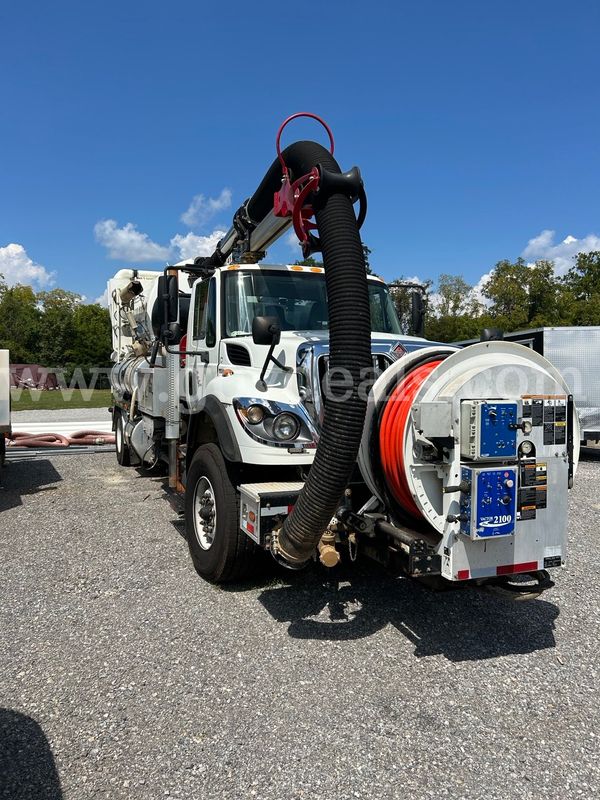 2012 International 7500 - Combo Truck