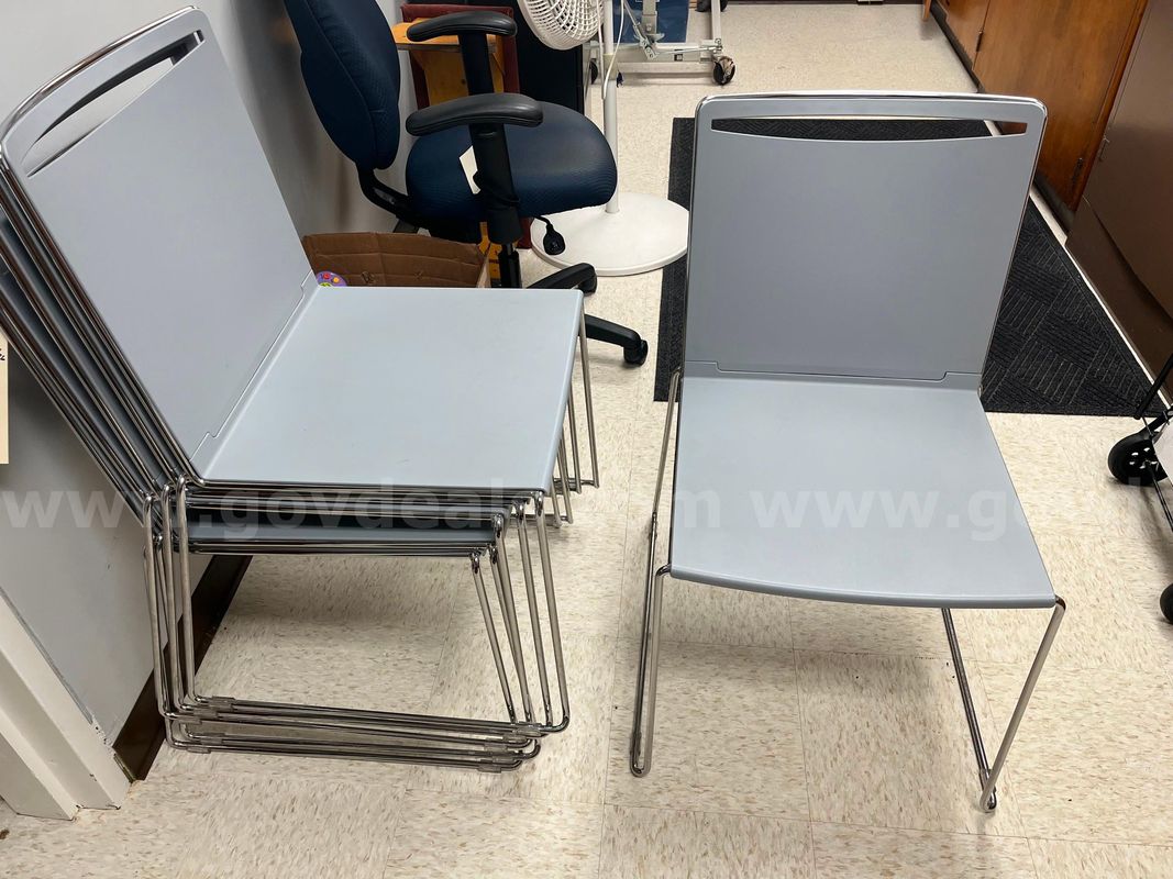(6) Gray Office Chairs