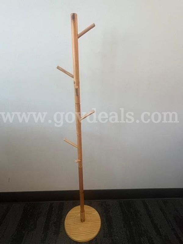 Freestanding Coat Rack