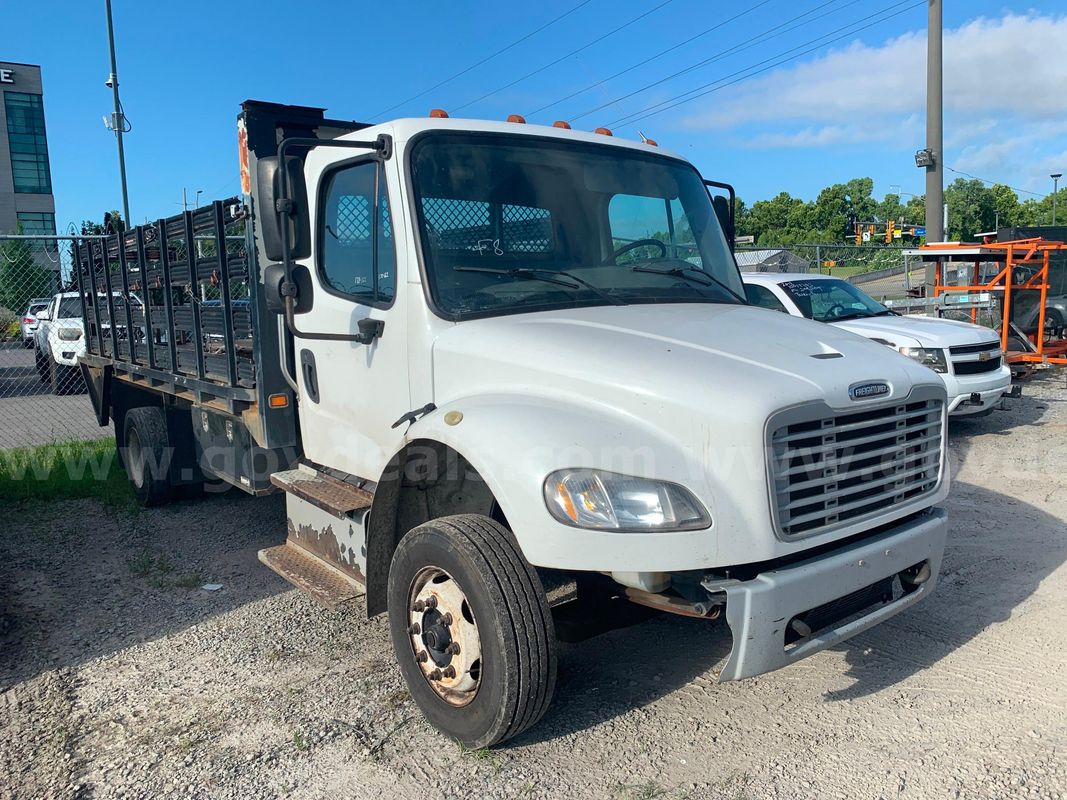 2014 Freightliner M2 106