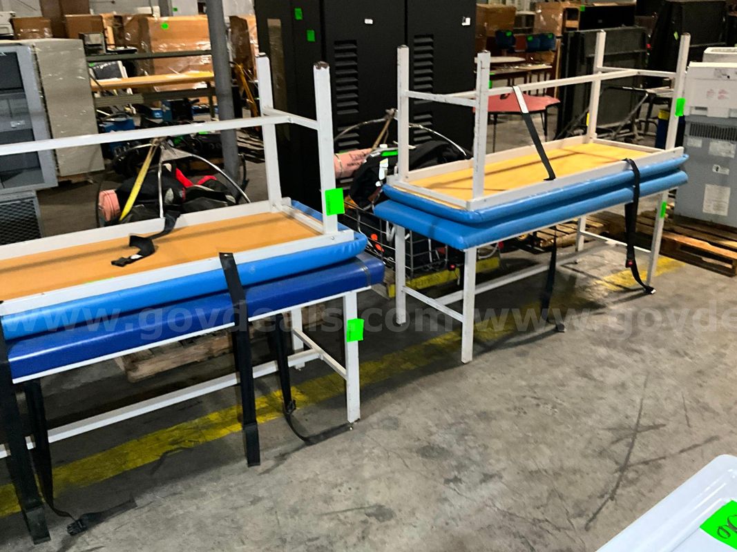 Medical Tables (4 pcs)