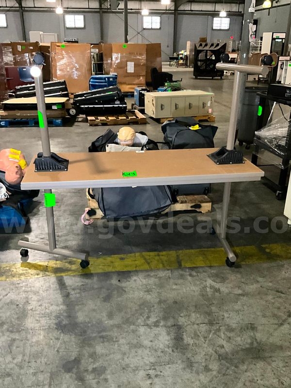 Table (2 pcs)