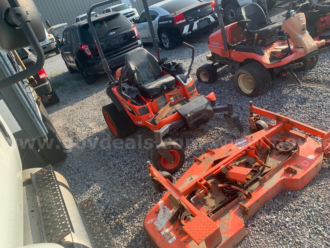 KUBOTA MOWING EQUIPMENT