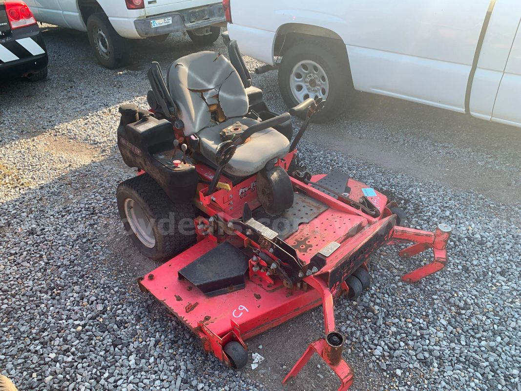 GRAVELY MOWING EQUIPMENT