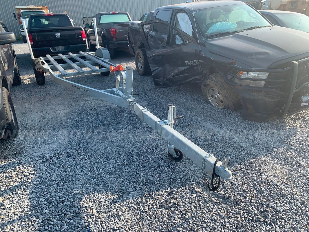 Diamond City Boat Trailer