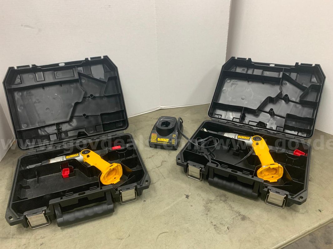 CORDLESS TOOLS (2 PCS)