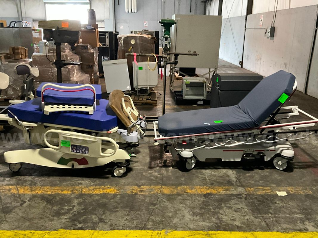 Medical Beds (2 pcs)