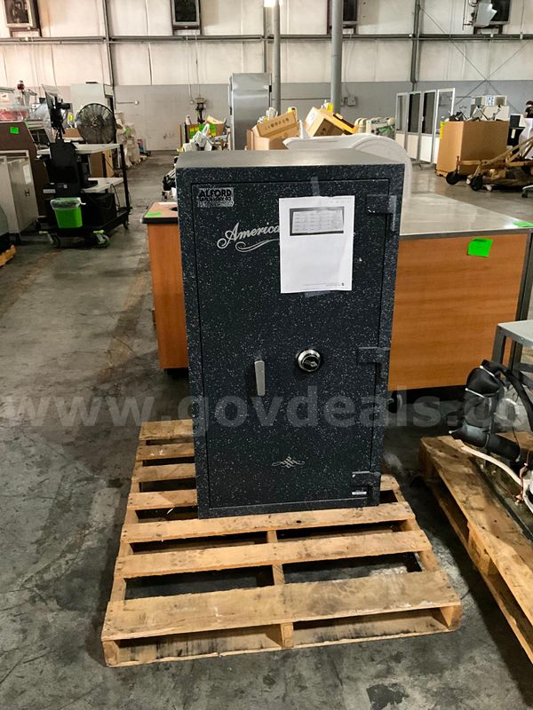 Safe, Floor Type