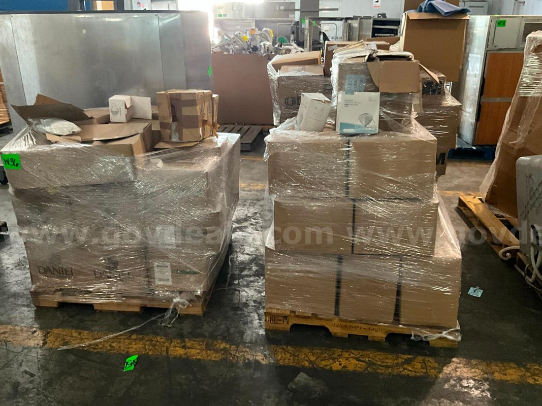 Medical Equipment (2 pallets)
