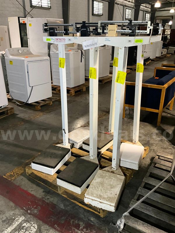 Scales Pallet