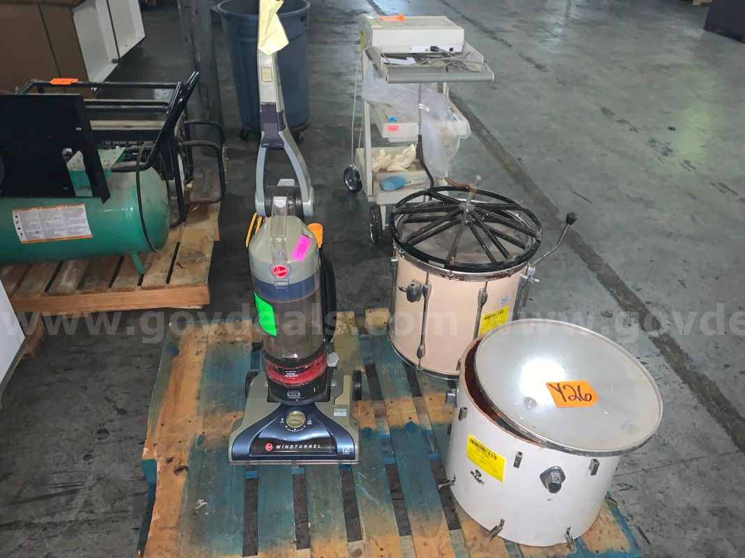 Drums & Vacuum
