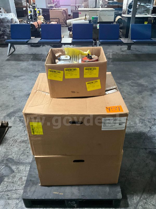 Lab Equipment Pallet