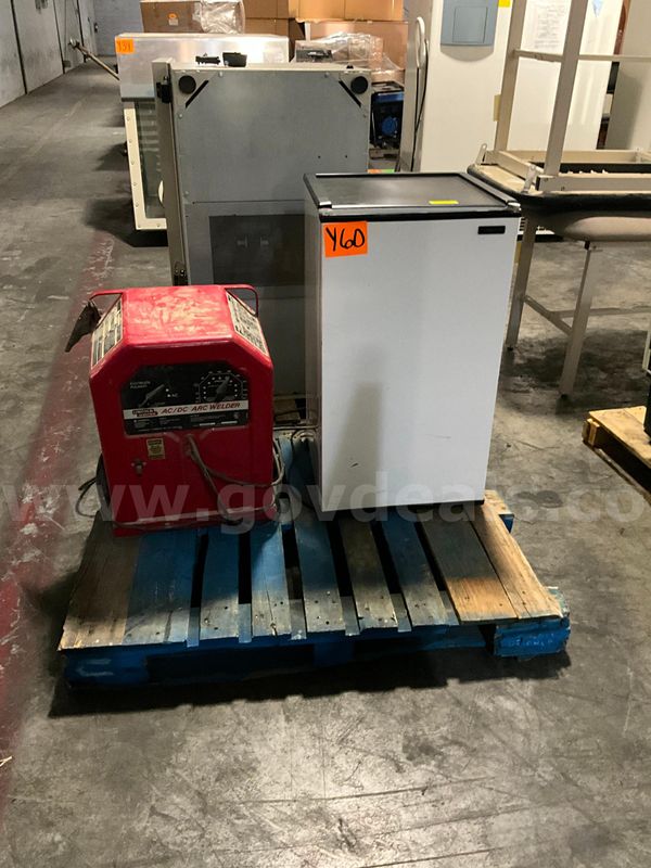Industrial Equipment (2 pcs)