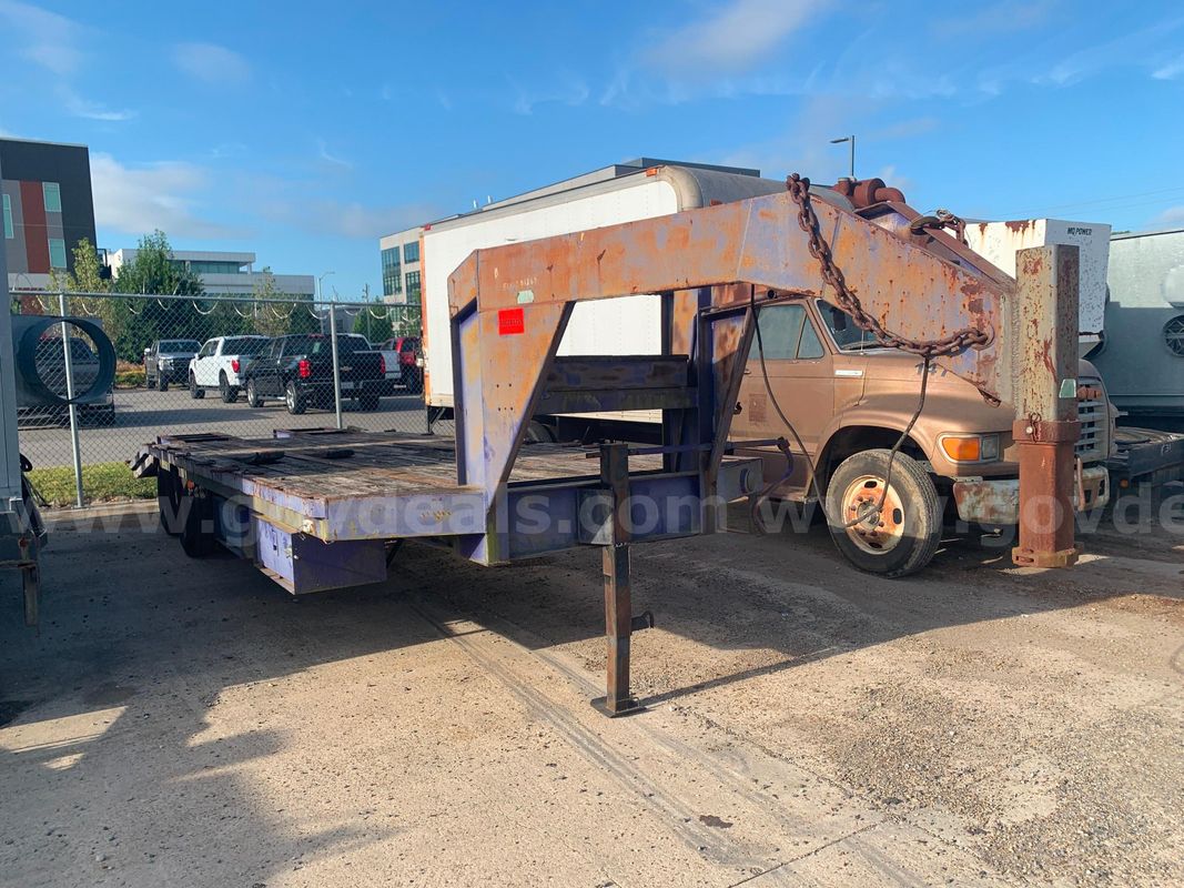 Gooseneck Trailer