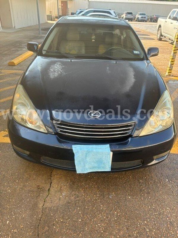 2004 Lexus ES 330