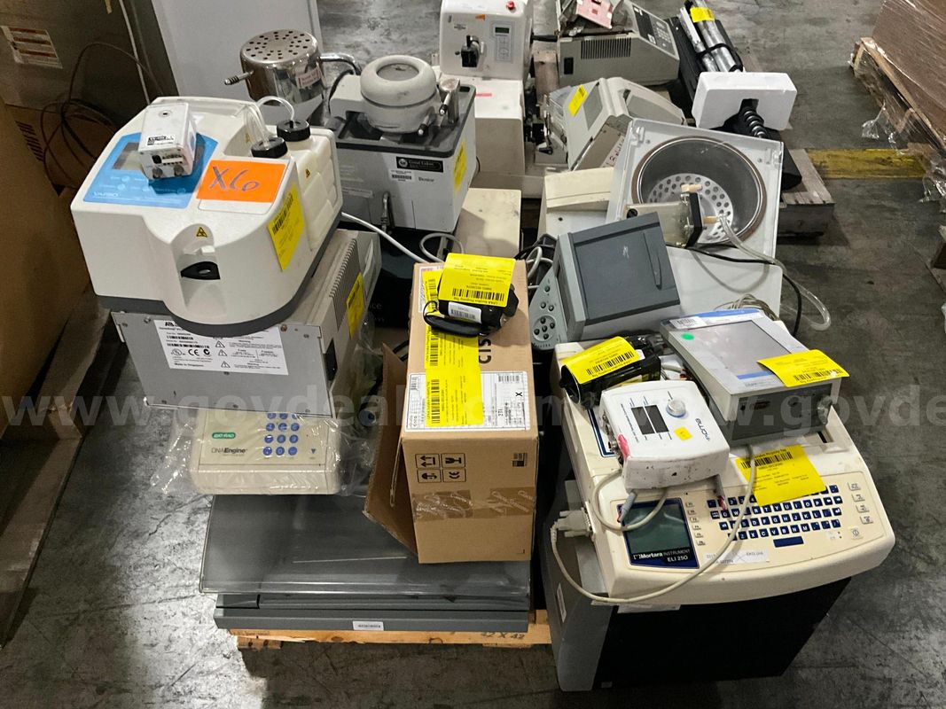 Lab Equipment (20 pcs)