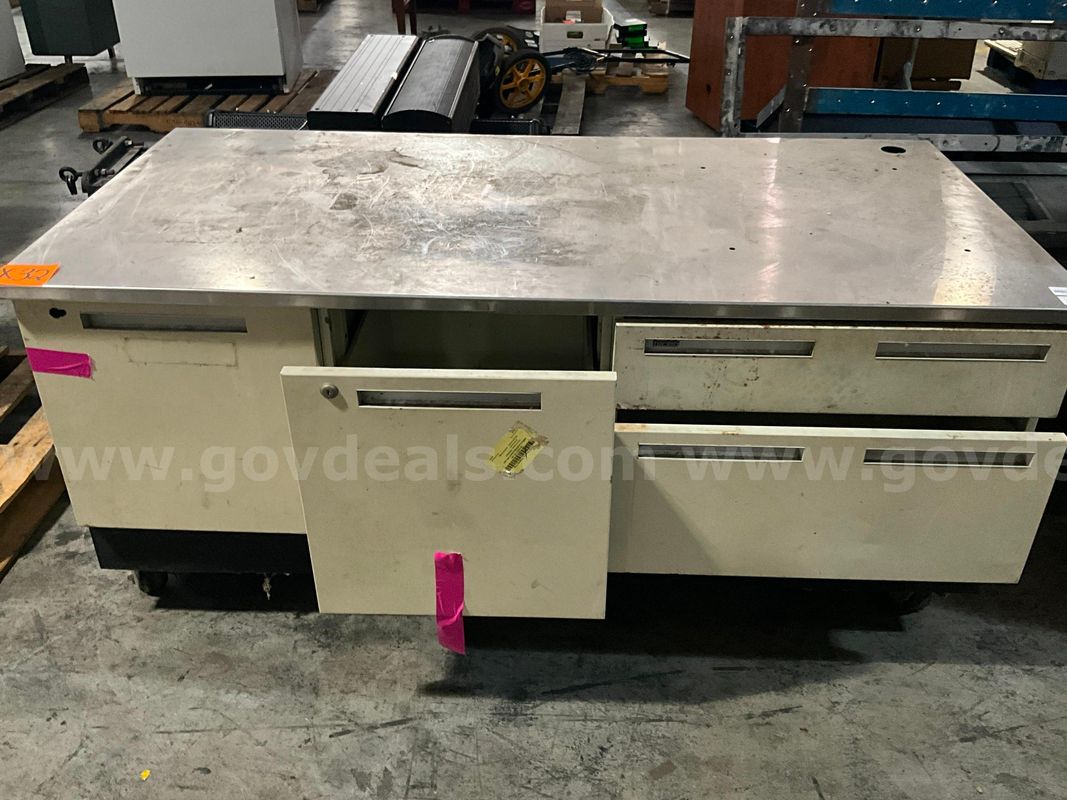 Industrial Work Bench