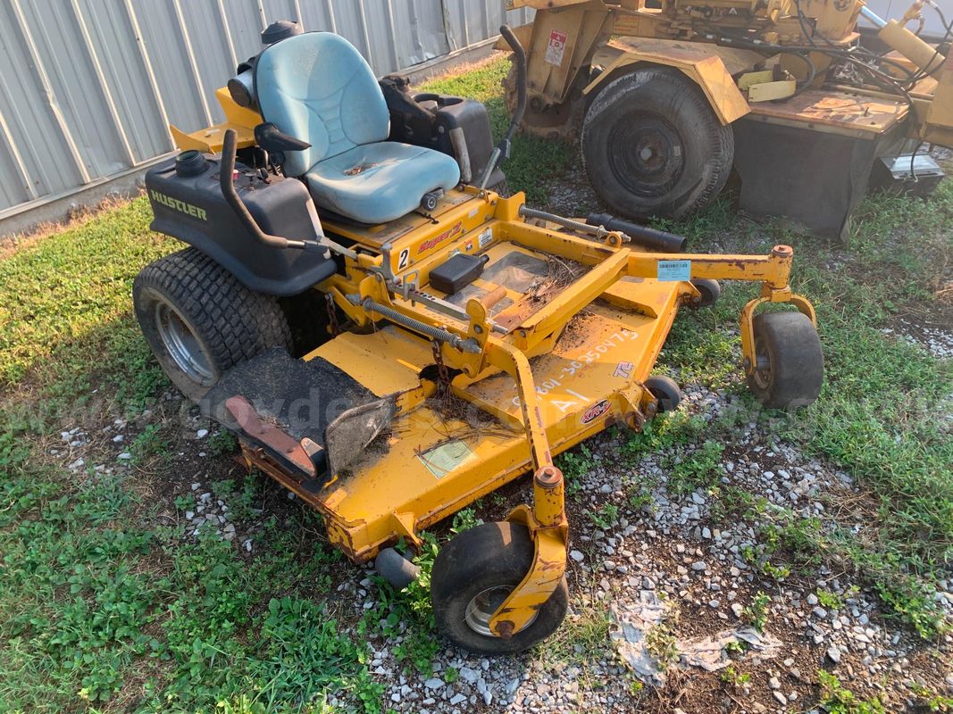 HUSTLER MOWING EQUIPMENT