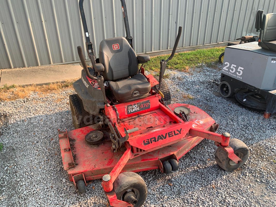GRAVELY MOWING EQUIPMENT