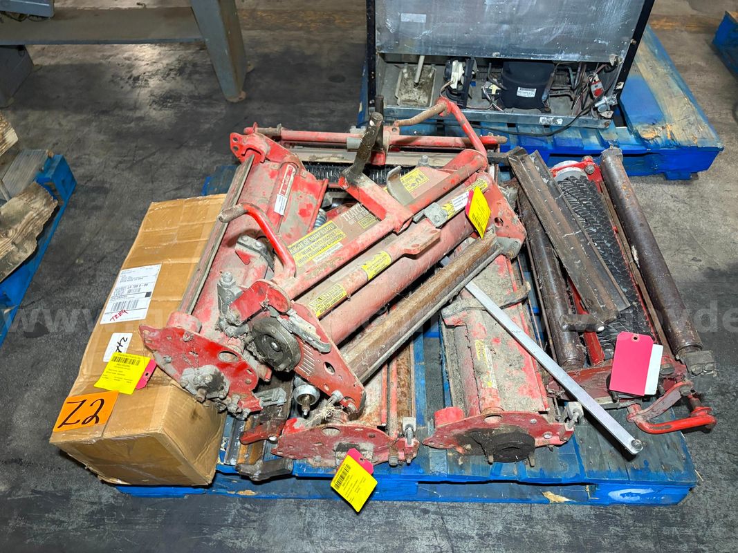 Mowing Equipment (5 pcs)