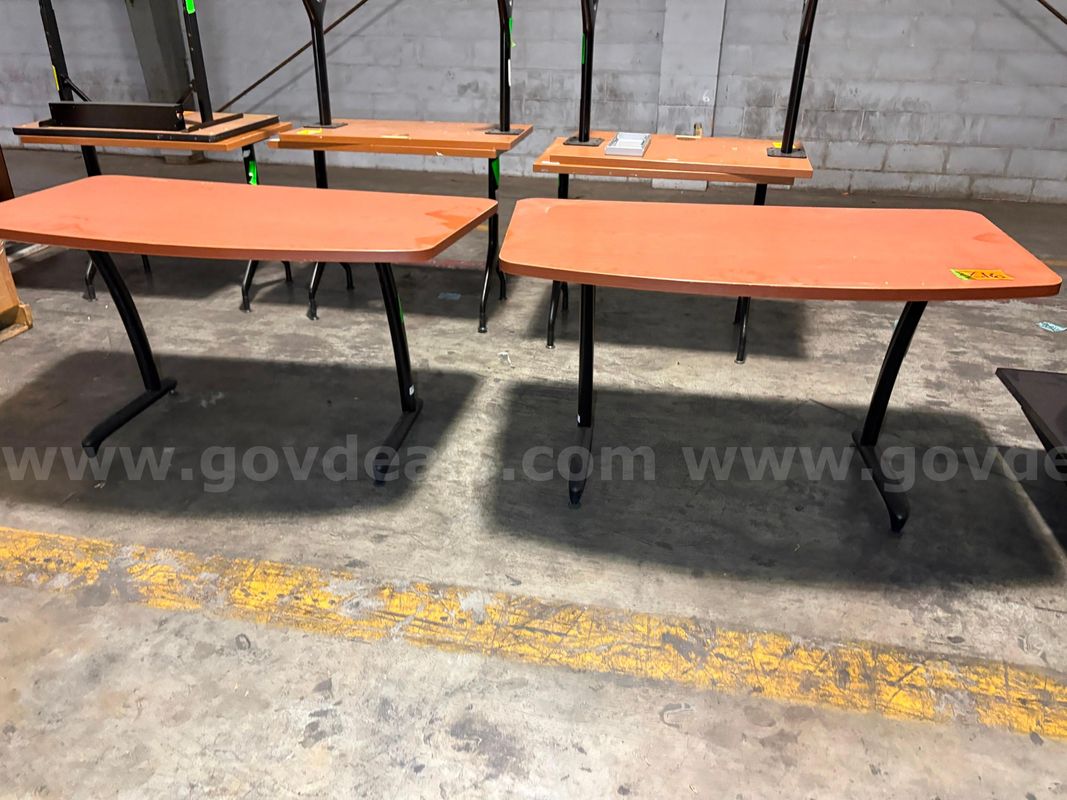 Table (2 pcs)