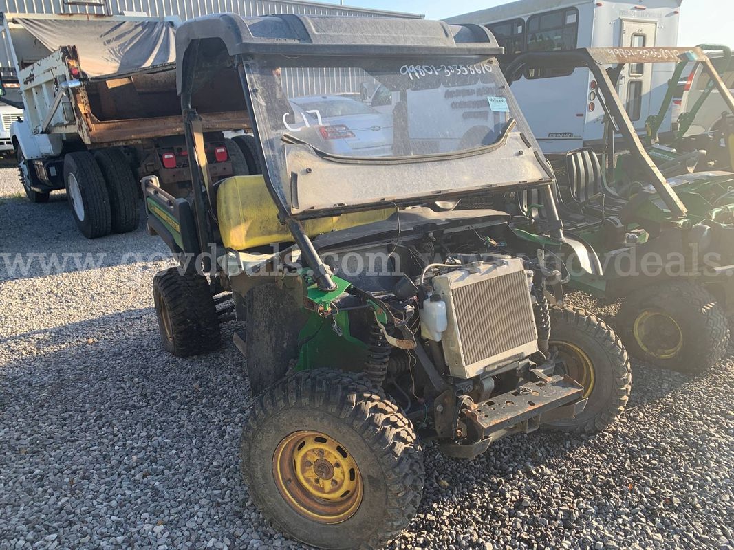 John Deere Motorized Cart