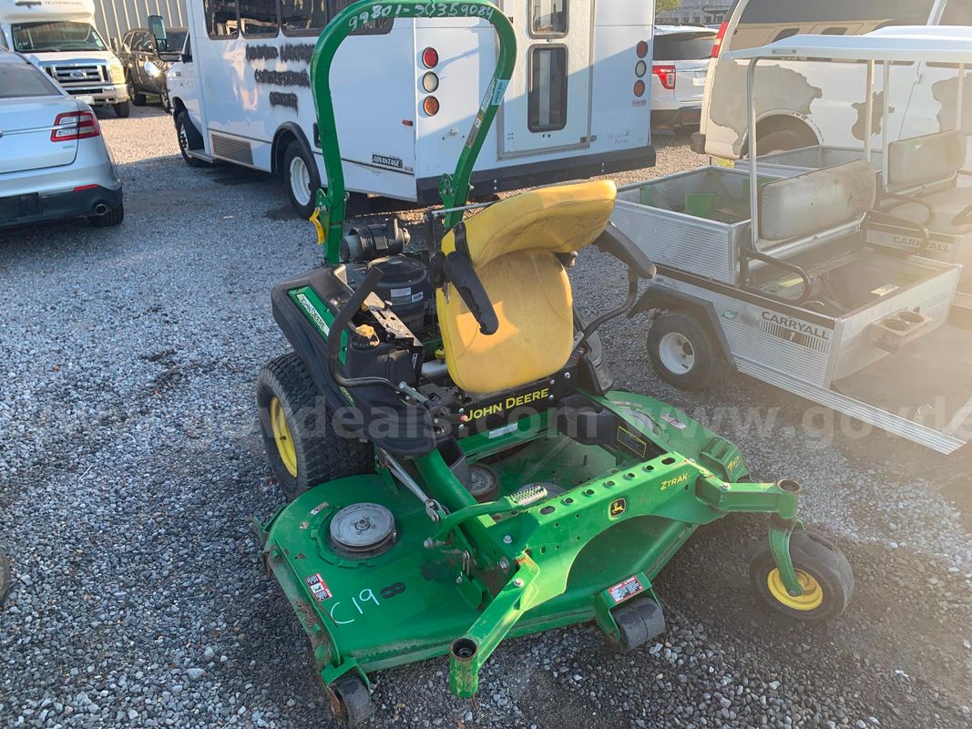 John Deere Mowing Equipmemt
