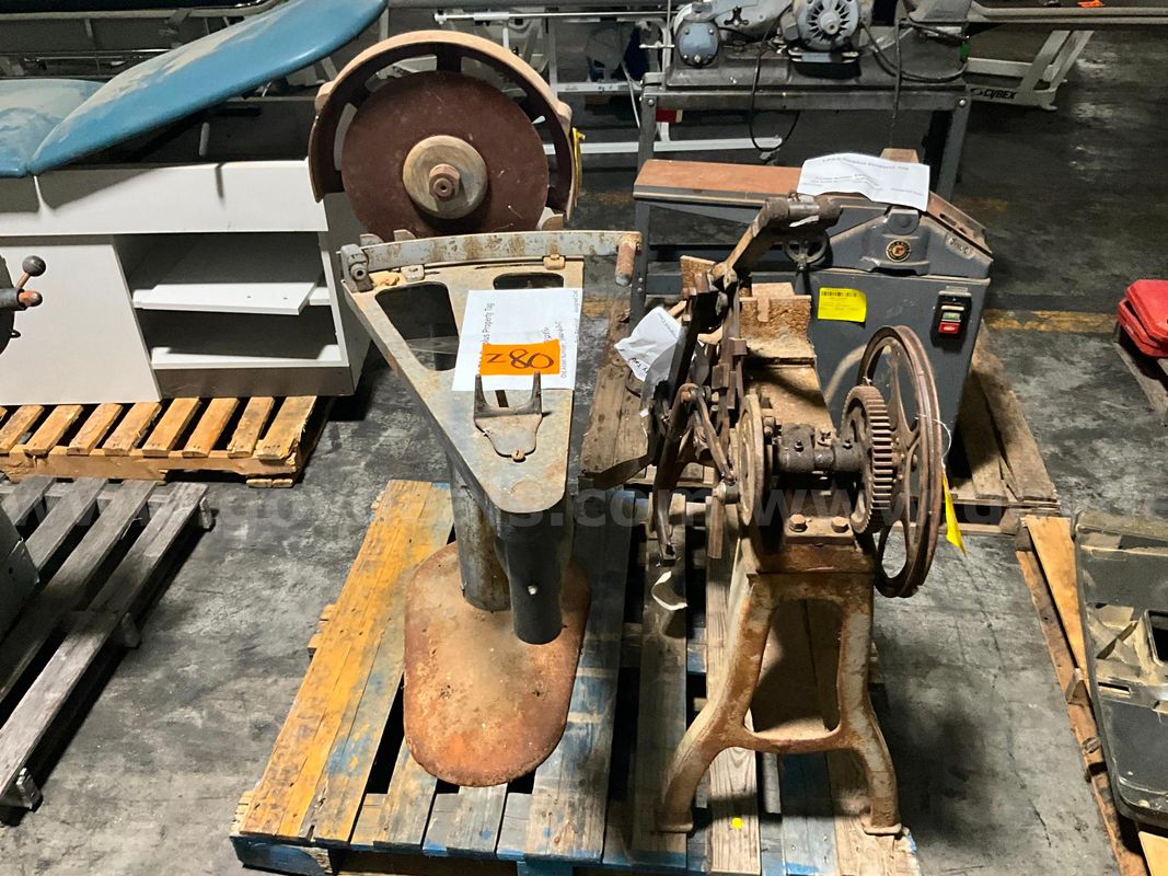 Industrial Saw (2 PCS)