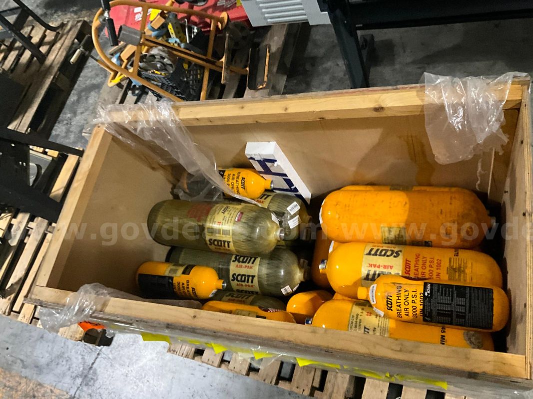 Respirator Pallet