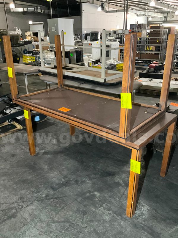 Table (2 pcs)