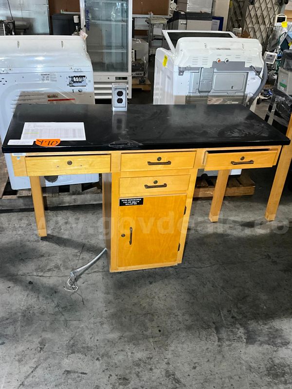 Lab Table