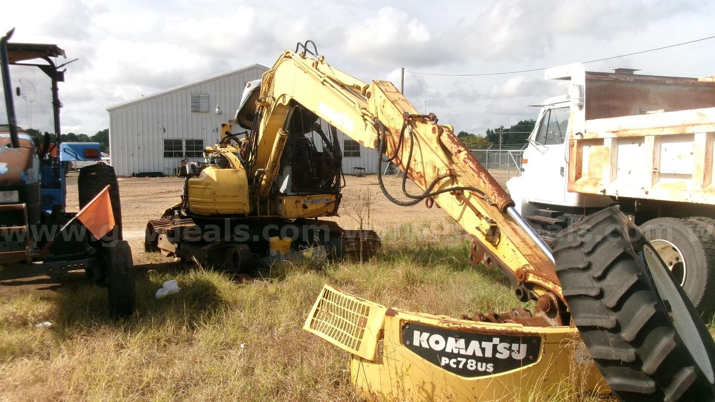 Off Road Excavator