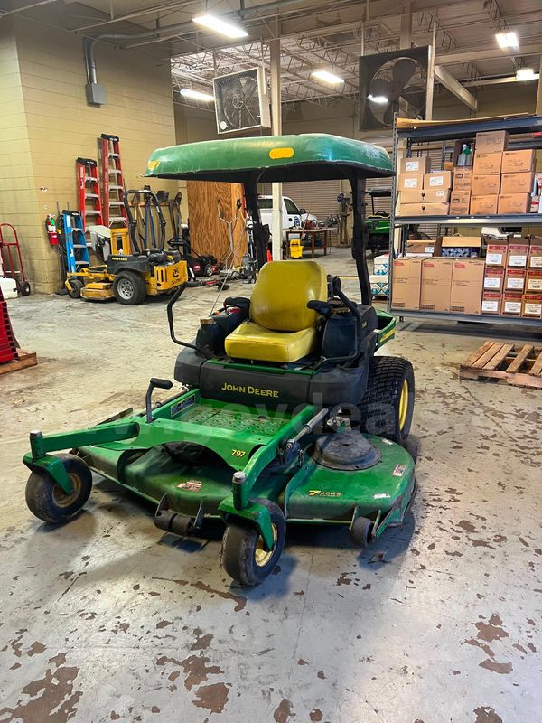 John Deere Ztrak 797 Mower