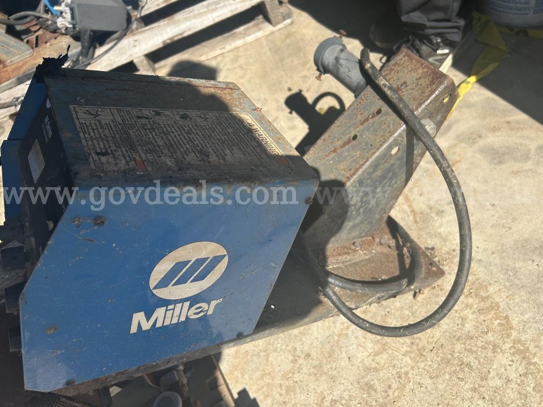 Miller Deltaweld 70 Wire Feeder