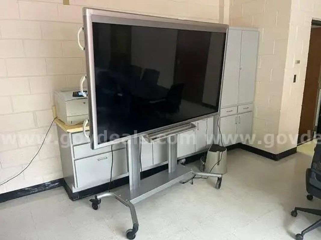 Sharp AQUOS BOARD PN-L802B 80" Commercial Display / Monitor (Requires External Input)