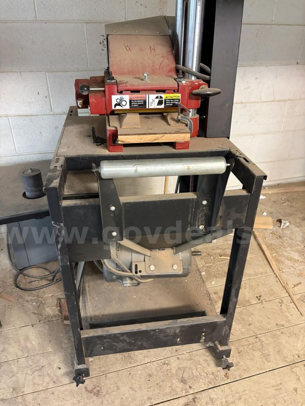 W & H Molder