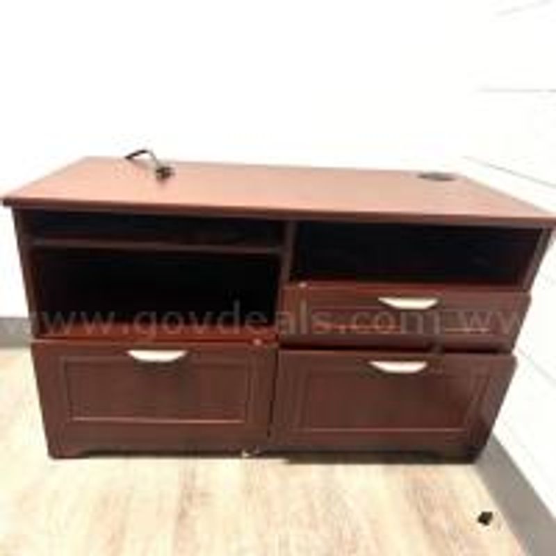 Small brown cabinet