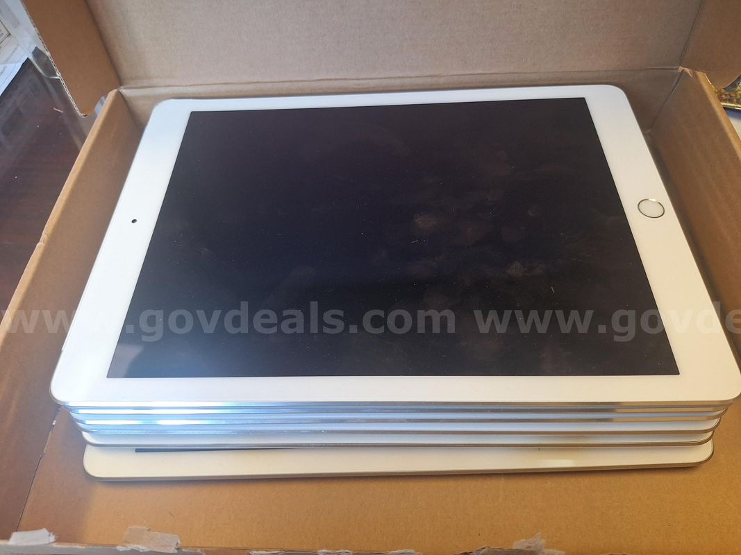 iPad Air 2 A1567 Lot of 6