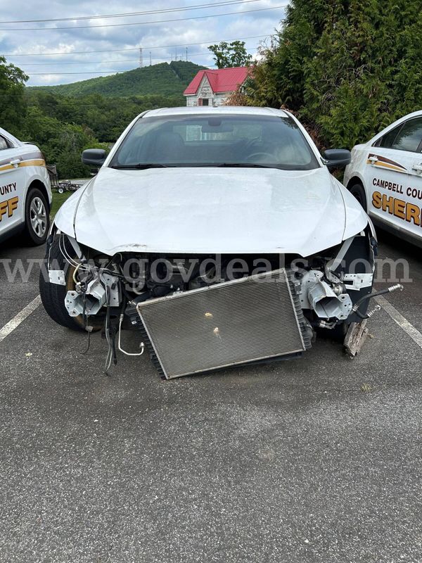 2013 Ford Taurus