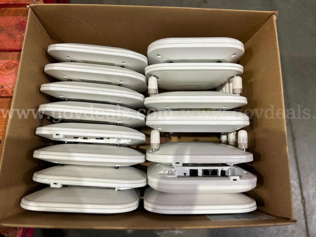 Various Cisco Aironets