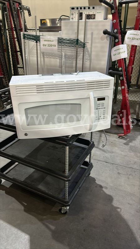 Microwave & Stove